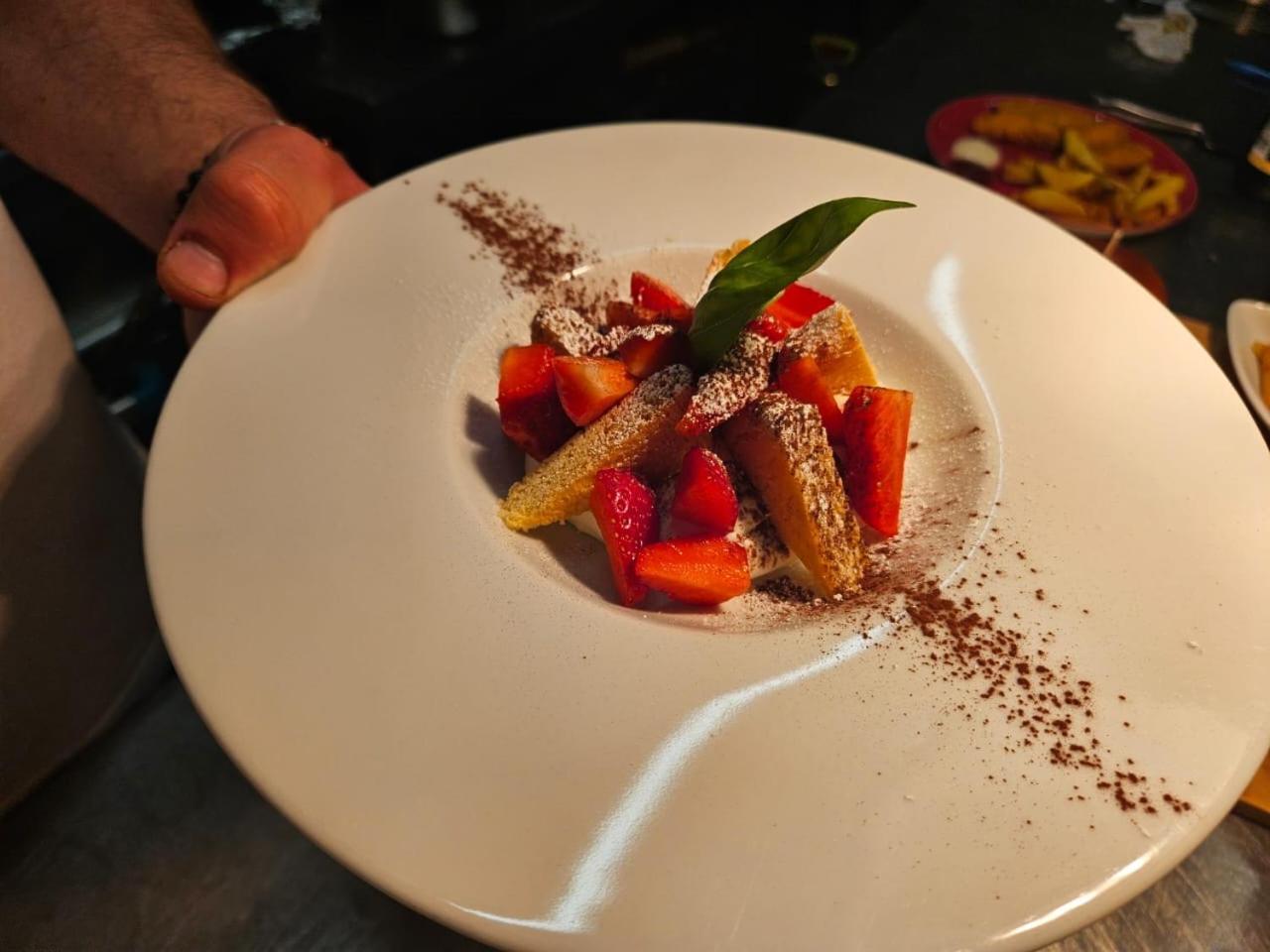 Le Beffroi Aparthotel Tournon-d'Agenais ภายนอก รูปภาพ