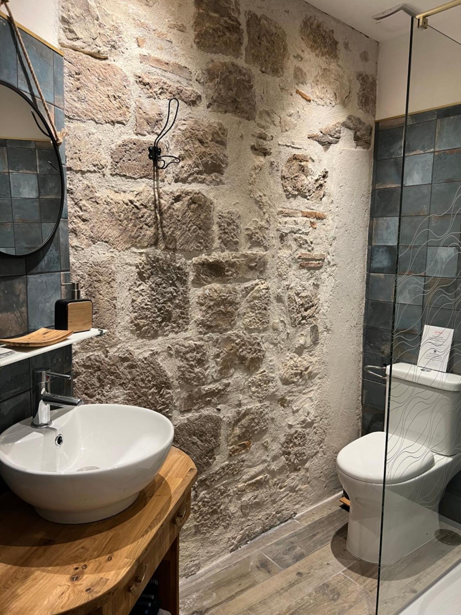 Le Beffroi Aparthotel Tournon-d'Agenais ภายนอก รูปภาพ